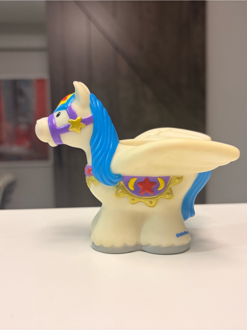 Fisher Price Little People Lil Kingdom Pegasus